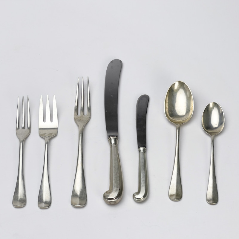 Stieff - Partial Queen Anne Williamsburg Pattern Flatware