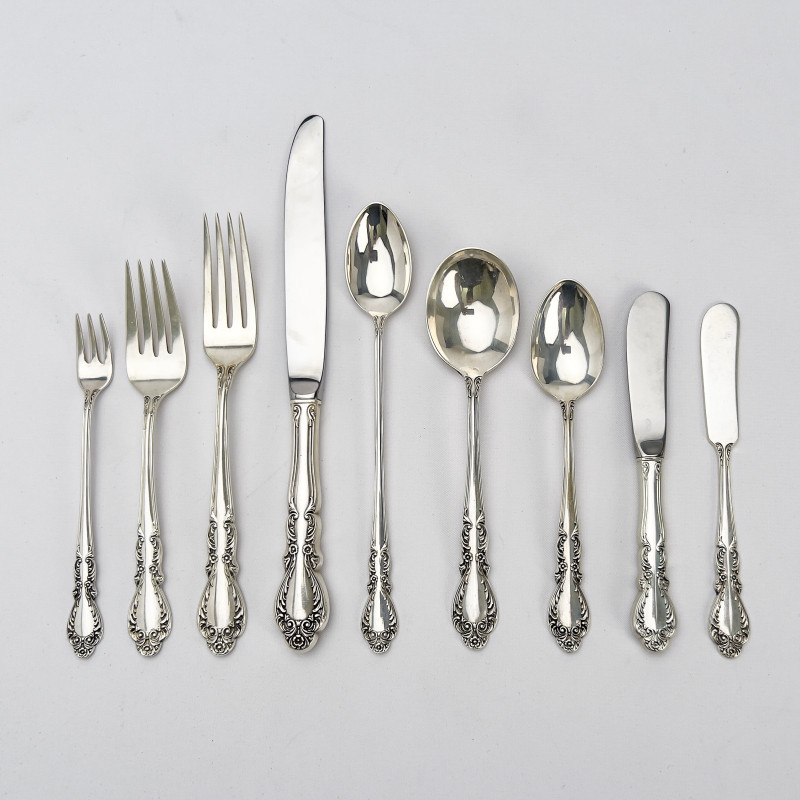 Rogers Silver Old Charleston Flatware, Near Complete Set
