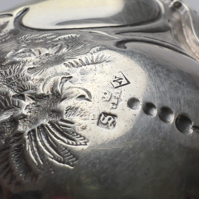 Victorian Palm Frond Center Pieces (pair)