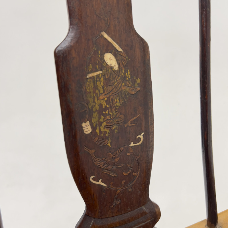 Chinese Horseshoe Back Chair