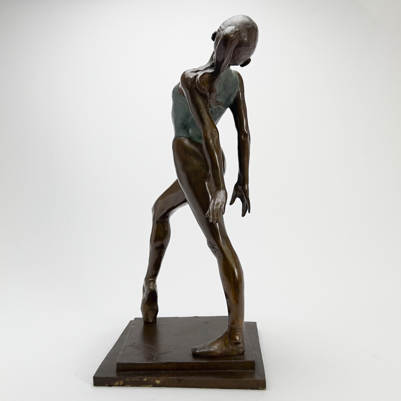 Victor Manuel Villarreal - Suzanne