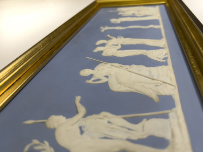 Wedgwood - Hercules in the Garden of the Hesperides