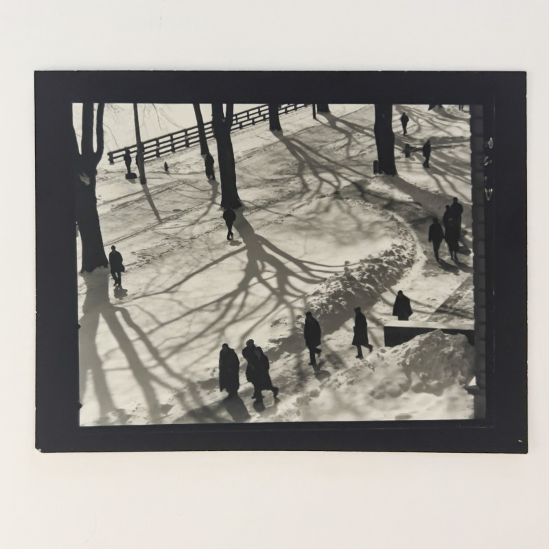 Ralph Steiner - People in Snow