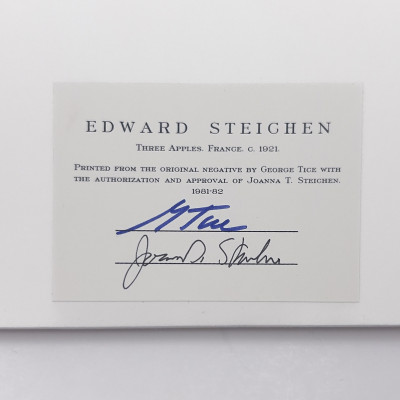 Edward Steichen - Three Apples, France