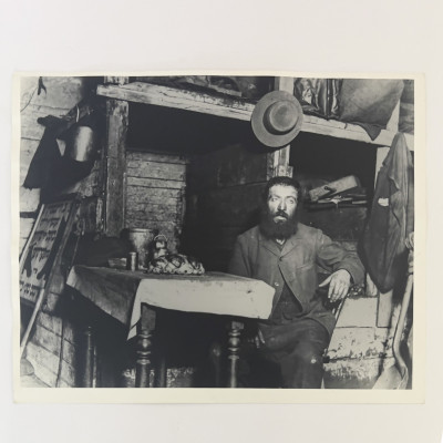 Jacob August Riis - Sabbath Eve in a Coal Celler, Ludlow Street