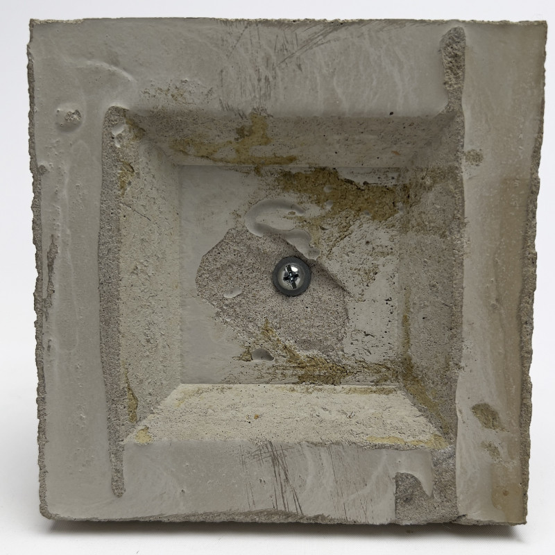 John Erianne - This Comm-Link&apos;s Lost Its Frequency