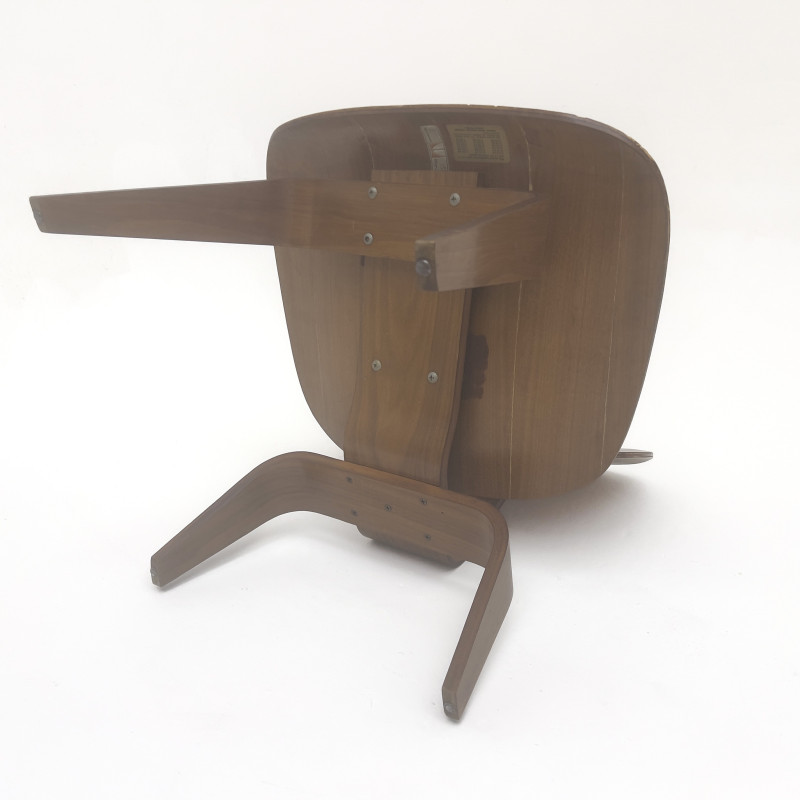 Charles and Ray Eames - LCW Lounge