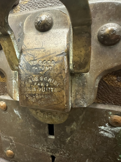 Louis Vuitton - Steamer Trunk