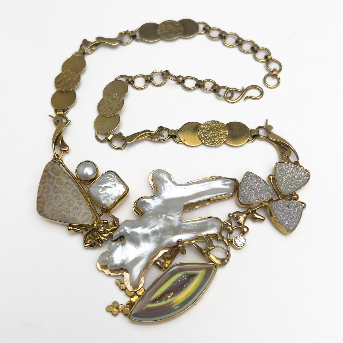 Image for Auction The Winter Sale