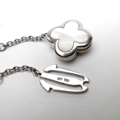 White Gold Quatrefoil Parure