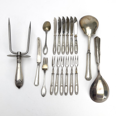 Silver Handled Serving Accessories, Group of 19