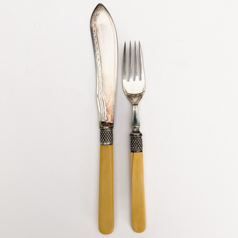 Victorian Silverplate Bone Handle Fish Set