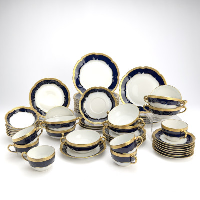 Haviland - Limoges China Queen Pattern Partial Service, Gold and Blue