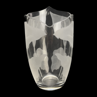 Waterford - Eamonn Hartley Crystal Lilies Vase