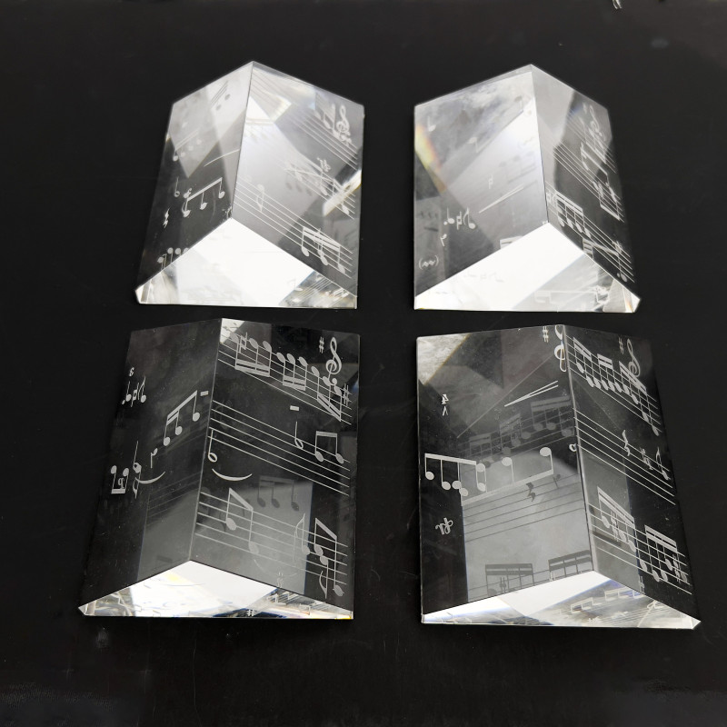 Steuben Glass - Prelude &amp; Fugue Prism Sculpture