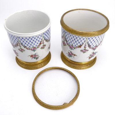 Sèvres - Pair of Ormolu Mounted Porcelain Cache Pots