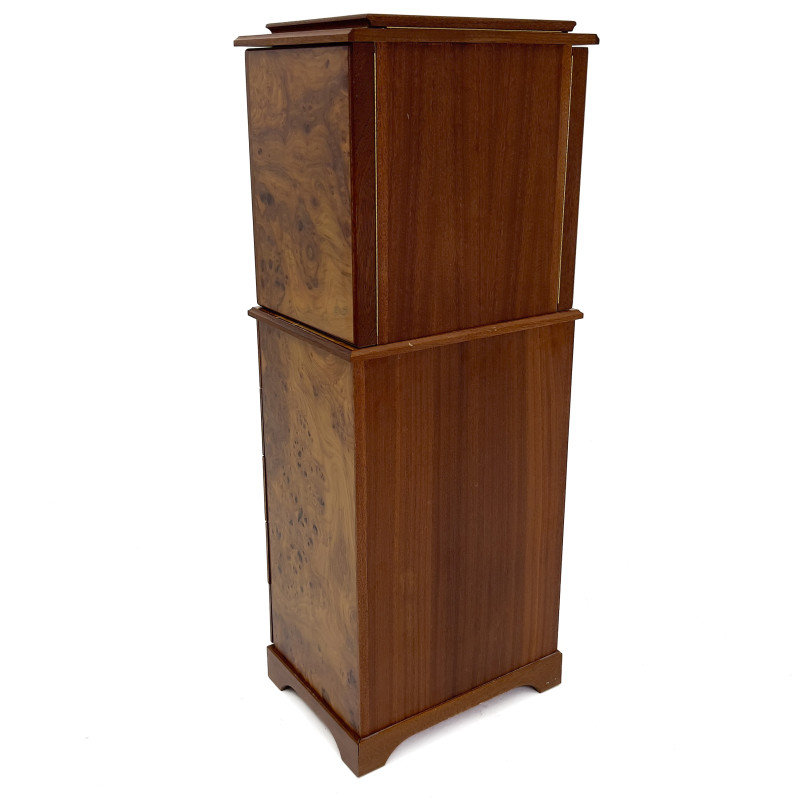 Scully and Scully - Jewelry Chest