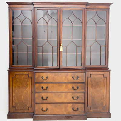 Image for Lot Beacon Hill - Breakfront Secretary