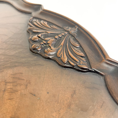 Chippendale Style Pie Crust Tilt Top Table