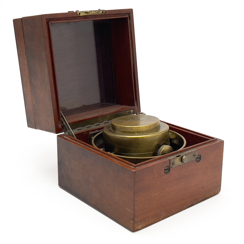 Zenith Chronometer Clock