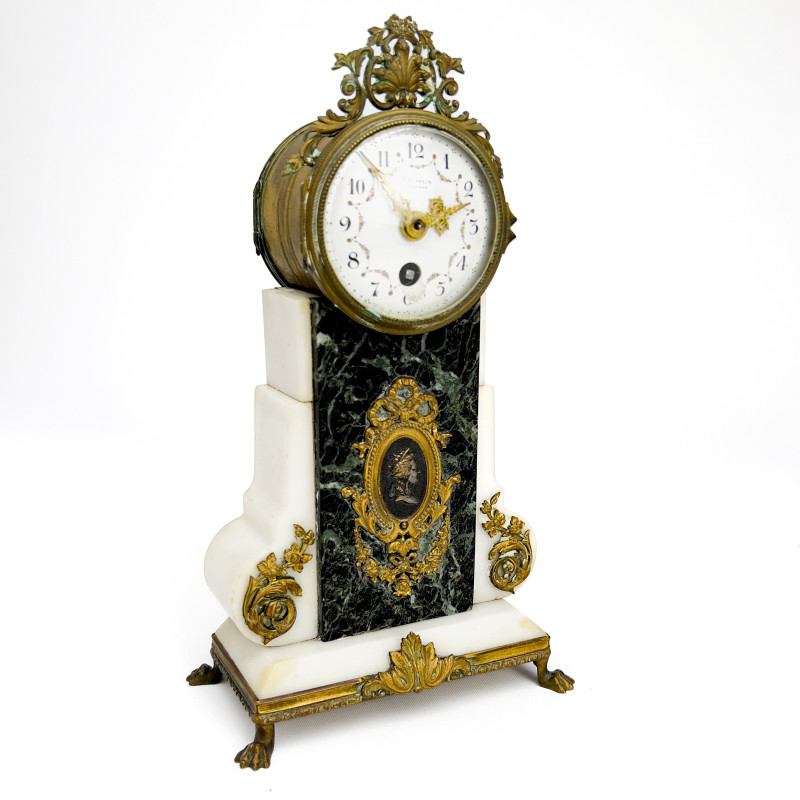 F. Gubelin, Diminutive Swiss Mantel Clock