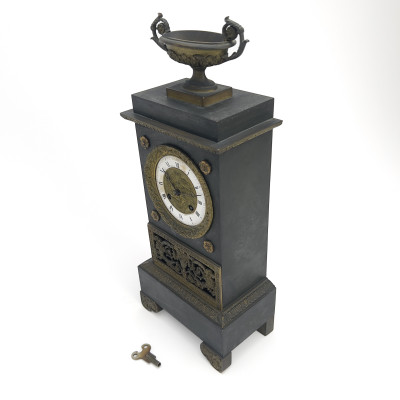 Black Starr &amp; Frost - Empire Mantle Clock