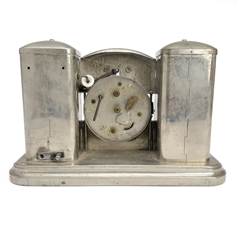 Darche MFG Co, Flash Light Alarm Bank Clock