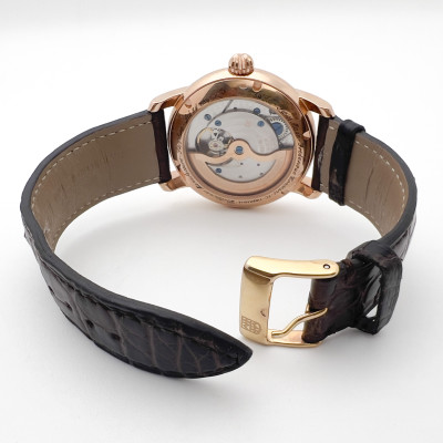 Frédérique Constant - Classic Worldtimer Watch