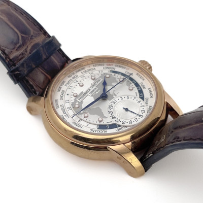 Frédérique Constant - Classic Worldtimer Watch