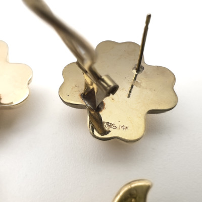 Yellow Gold Earrings, Two Pairs, Starfish and Knots