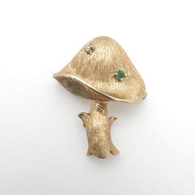 Diamond and Emerald Gold Mushroom Brooch
