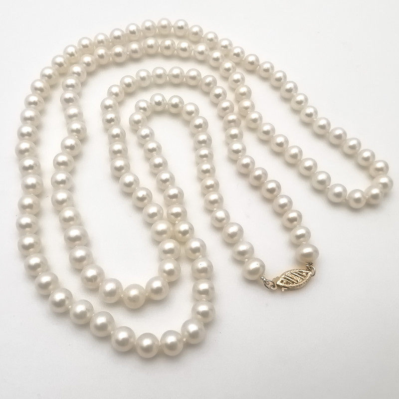 Pearl Necklace