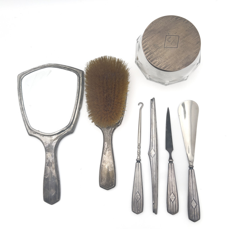 Silver Vanity Set