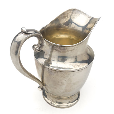 Wallace - 4 Pint Silver Water Pitcher