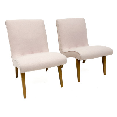 Image for Lot A Pair of Mid-Century Modern Style Pink Wool Lounge Chairs