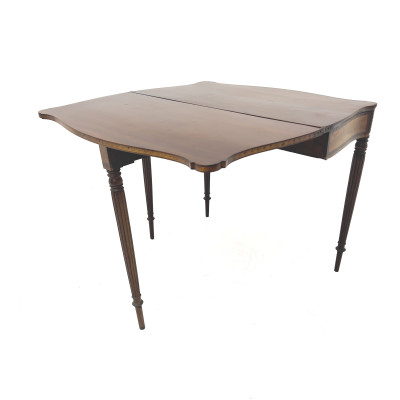 A Federal Game Table