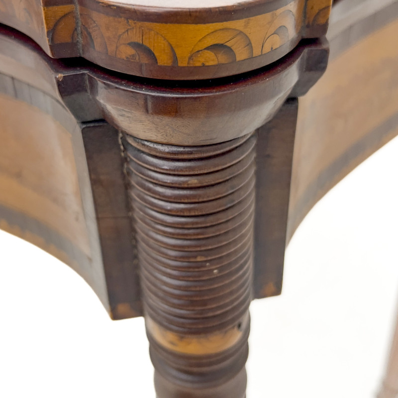A Federal Game Table