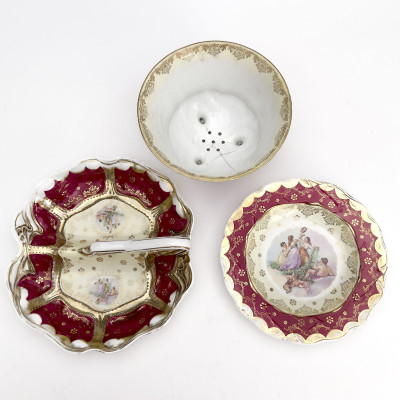 Vienna Style Three-Piece Serving Set