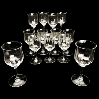 Baccarat - A 25 Piece Collection of Baccarat Capri Optic Stemware