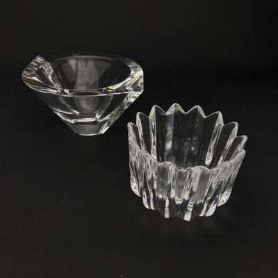 A Collection of Four Scandinavian and Austrian Art Glass Vessels