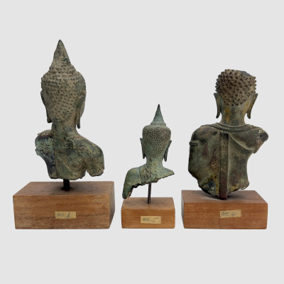 3 Small Buddha Bust Fragments On Stands