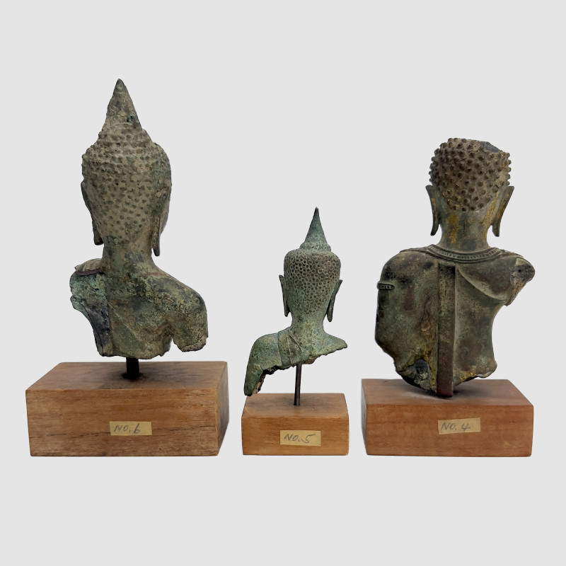 3 Small Buddha Bust Fragments On Stands