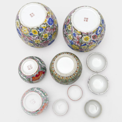 Chinese Round Porcelain Jars, Group of 5