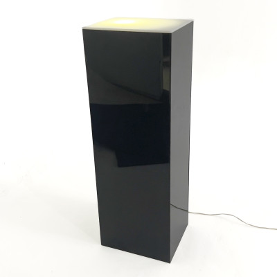 Image for Lot Mid-Century Modern Illuminated Acrylic Pedestal
