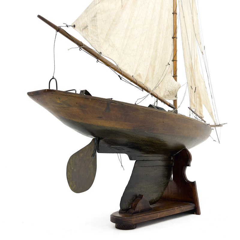 Four-Sail Gaff-Rigged Racing Pond Yacht