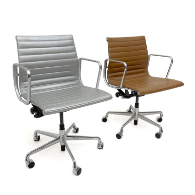 Image for Lot Charles and Ray Eames - Two Aluminum Group Management Chairs for Herman Miller