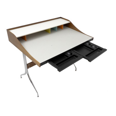 George Nelson - Herman Miller Swag Leg Desk