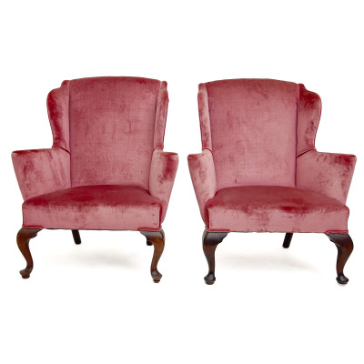 Image for Lot A Pair of Queen Anne Style Pink Fireside Chairs