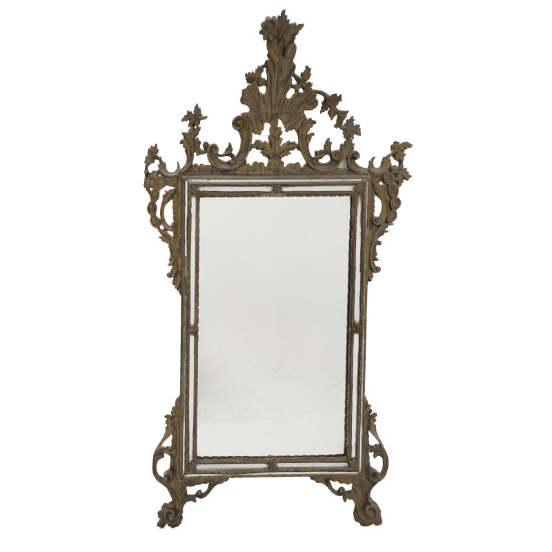 A Chippendale Style Carved Gilt-Wood Wall Mirror