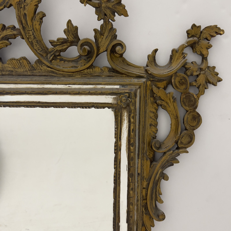 A Chippendale Style Carved Gilt-Wood Wall Mirror
